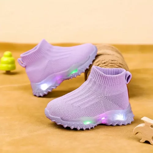 Chaussures de sport LED respirantes pour enfant – semelle lumineuse rechargeable
