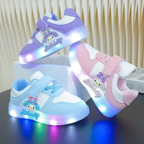 Sneakers LED fille à motif Hello Kitty – baskets lumineuses rechargeables