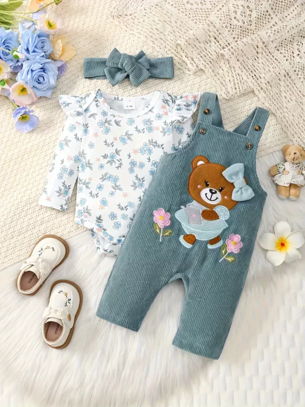 Ensemble naissance 3 pièces bébé fille – flanelle florale avec volants et nœud