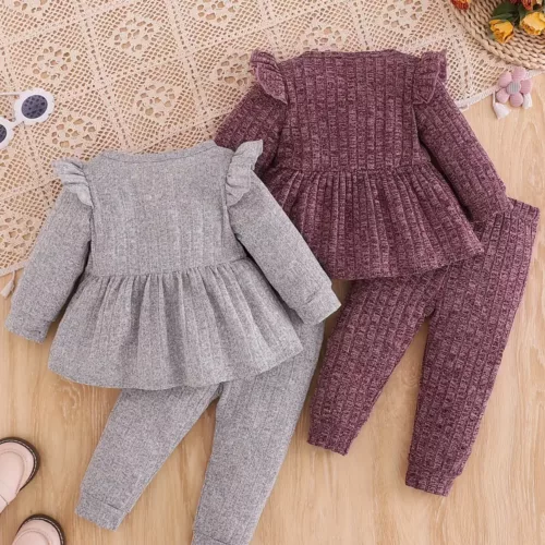 Ensemble naissance bébé fille 2 pièces – pull côtelé avec patch lettre + pantalon