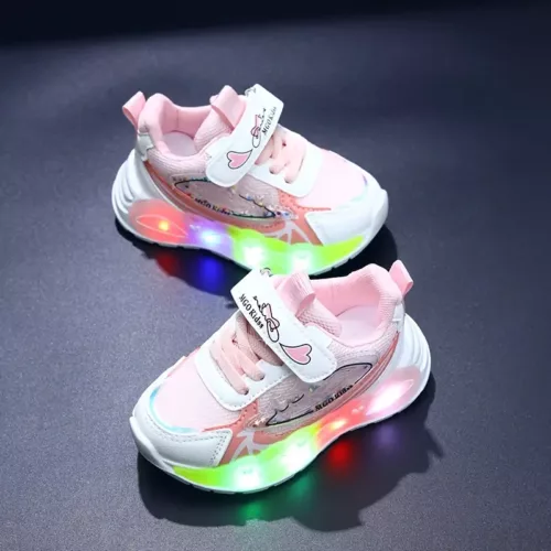 Baskets LED fille avec paillettes et cœurs – respirantes et ludiques