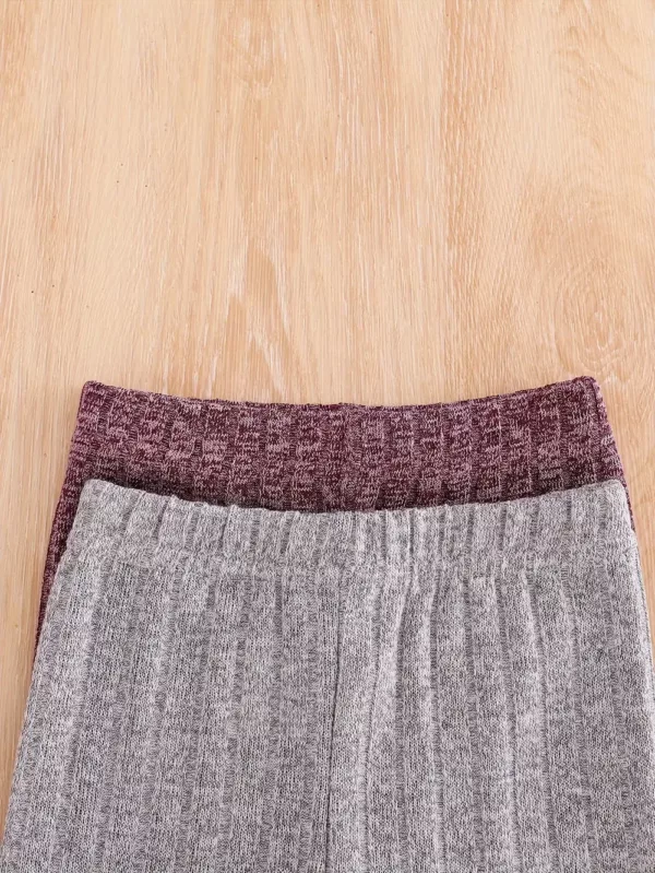 Ensemble naissance bébé fille 2 pièces – pull côtelé avec patch lettre + pantalon