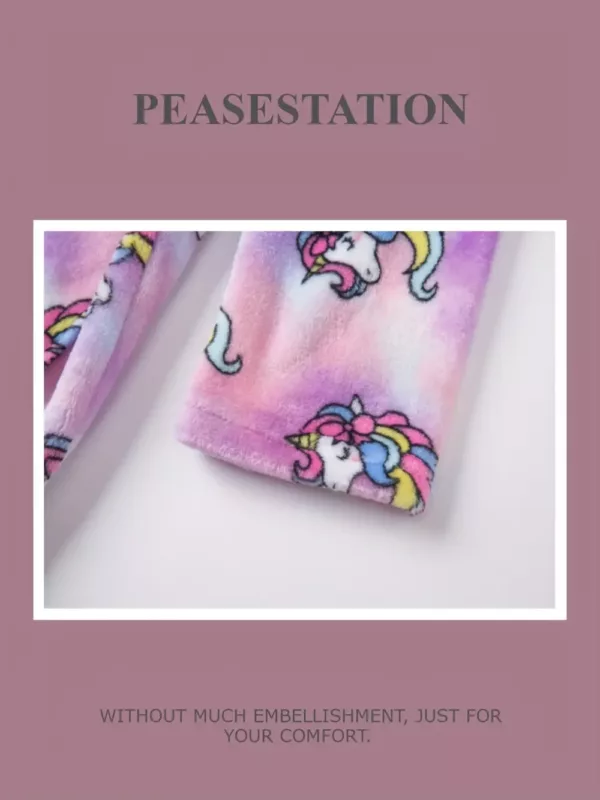 Peignoir enfant en flanelle douce à capuche – motif dessin animé fille