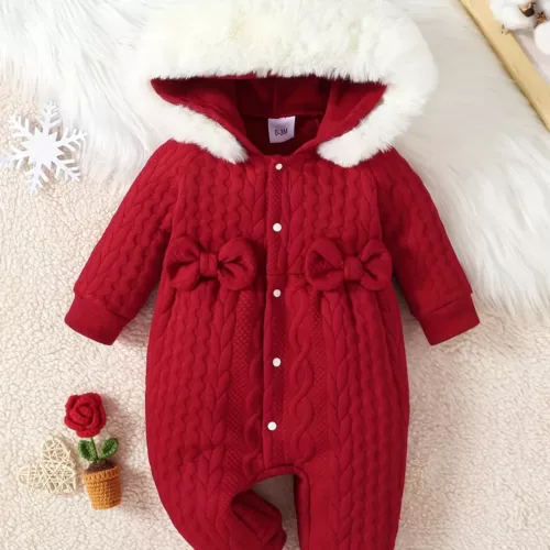Combinaison naissance bébé fille en tricot avec capuche et col en fausse fourrure
