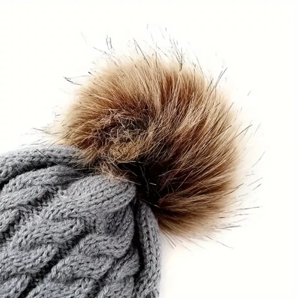 Ensemble bonnet et écharpe bébé tricoté – hiver chaud et doux 2 pièces