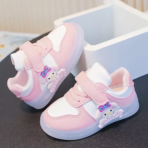 Sneakers LED fille à motif Hello Kitty – baskets lumineuses rechargeables