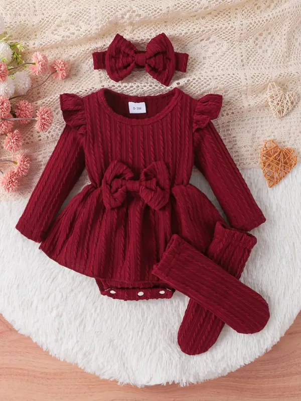 Ensemble naissance bébé fille 3 pièces – robe, body et bonnet assortis