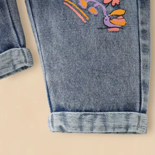 Ensemble bébé fille 2 pièces – haut floral manches longues et salopette en jean