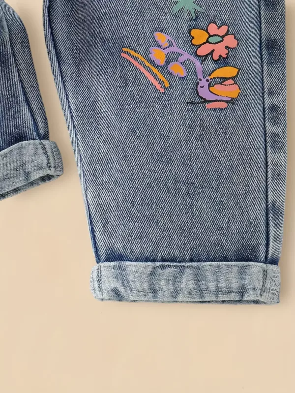 Ensemble bébé fille 2 pièces – haut floral manches longues et salopette en jean