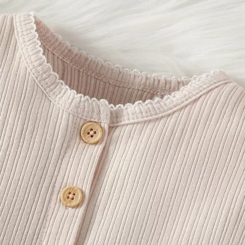 Ensemble naissance bébé fille 3 pièces – body à manches longues, pantalon et bonnet floral