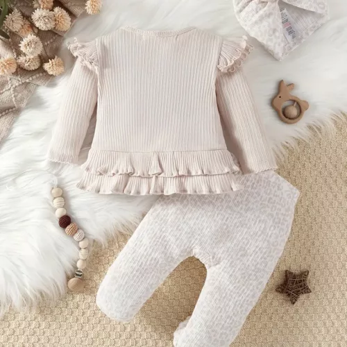 Ensemble naissance bébé fille 3 pièces – body à manches longues, pantalon et bonnet floral