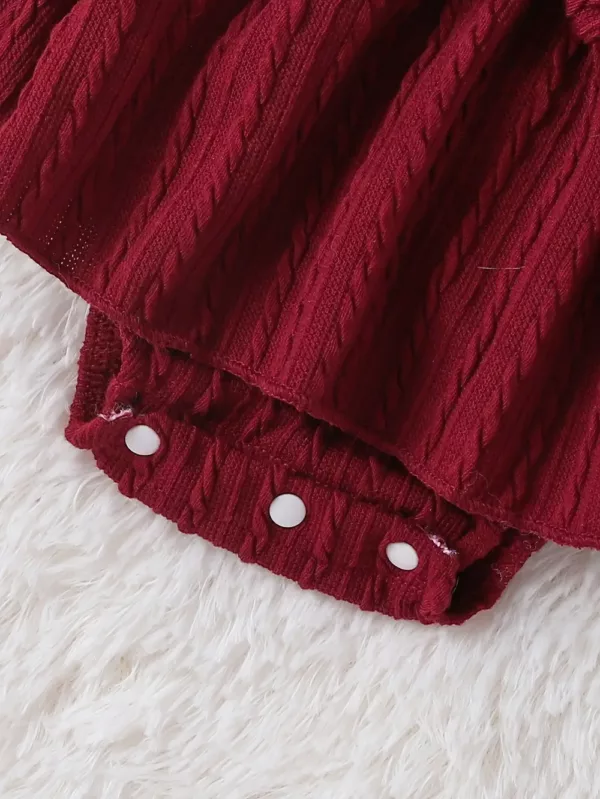 Ensemble naissance bébé fille 3 pièces – robe, body et bonnet assortis