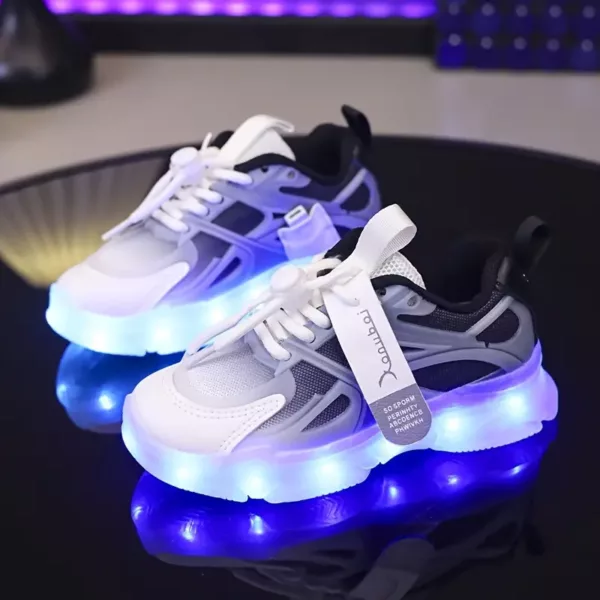 Baskets enfant à LED lumineuses – rechargeables et effet phosphorescent